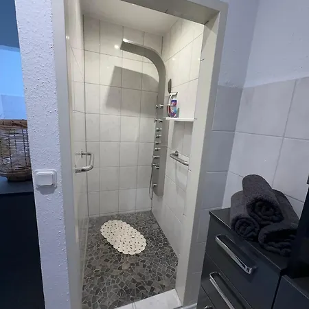 Apartment Am Strom